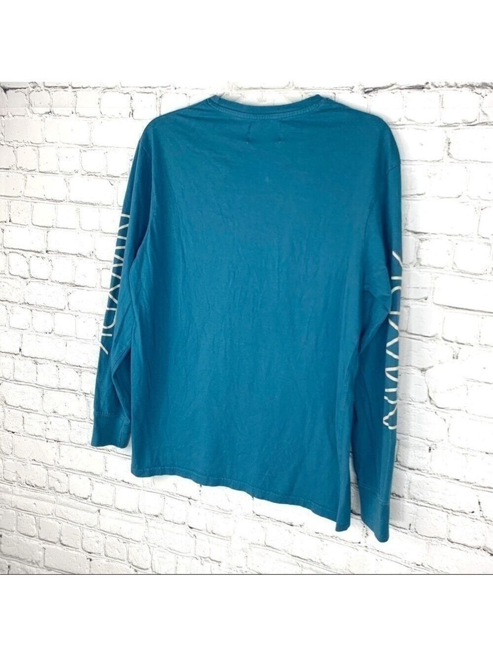 𝅺euc-t-barx COTTON ON Long Sleeve, New York, Graphic, Round Neck, Soft T- Shirt - Picture 10 of 11